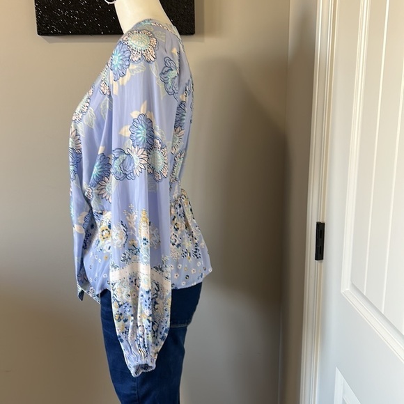 FREE PEOPLE Run Free Blouse Periwinkle Ruffle Floral Long Sleeve Sz S - Picture 9 of 12